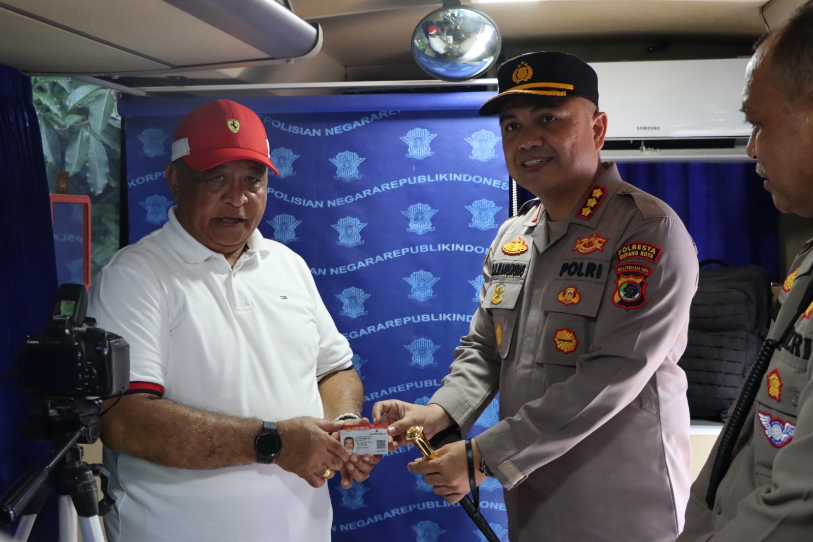 Ayo Masyarakat Kota Kupang Silahkan Urus SIM dan Pajak Kendaraan di MPP