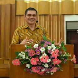 R.E.S Fobia : Urusan PMI Memang Tidak Mudah, Tetapi Bukan Tidak Bisa Diperbaiki
