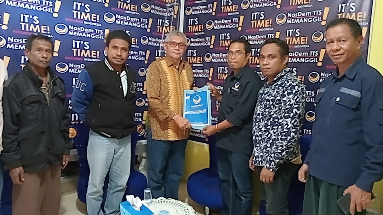 Maju Sebagai Bacabup TTS, RES Fobia Mendaftar di Nasdem,Simak Visi -Misinya