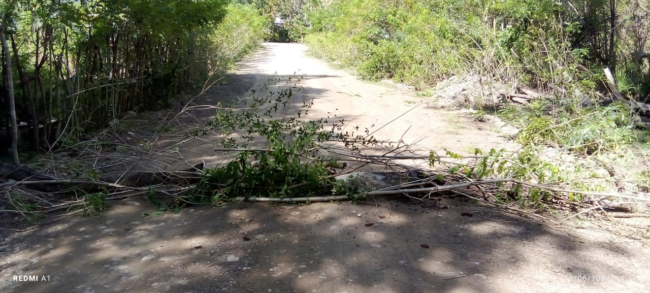 Merasa di Tipu Perusahaan,Warga Loli Kembali Memblokir Akses Jalan Menuju Lokasi AMP