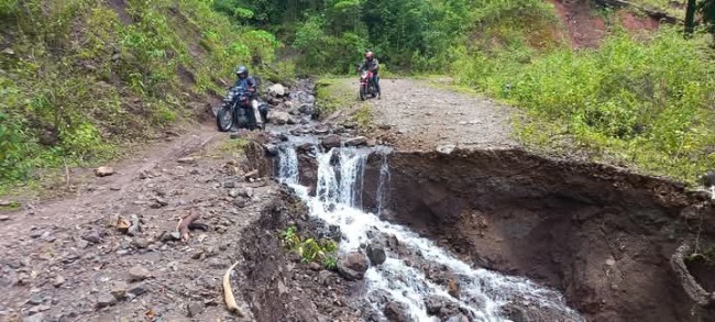 “Akses Jalan Tunggal Putus, Nuapin Jadi Korban Kebijakan Setengah Hati”