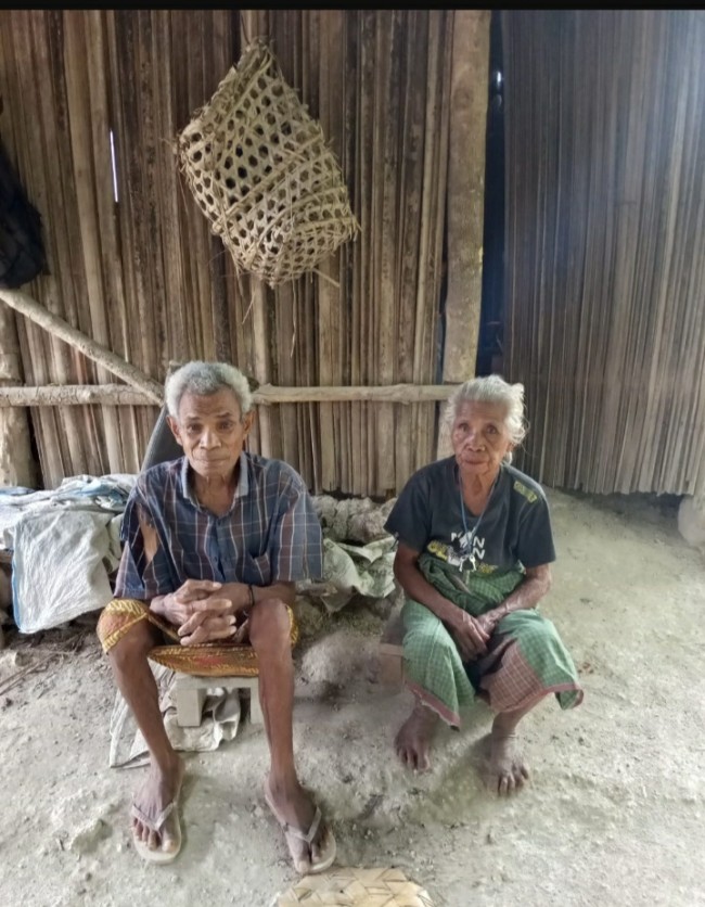 “Kasus Pengrusakan di TTU: Air Mata Nenek Petronela, Jeritan Keadilan yang Tertutup”