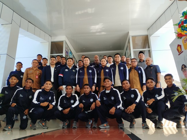 Wali Kota Kupang Lepas Kontingen Persekota untuk Liga 4 ETMC ke-33