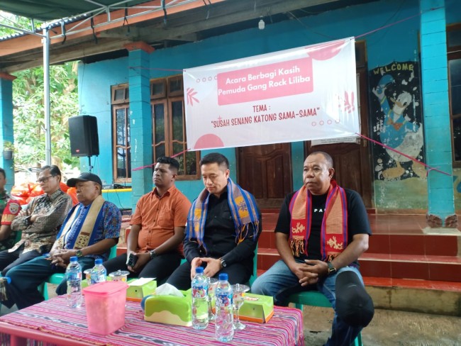 “Wali Kota Berbagi Kasih, Wakil Wali Kota Bedah Target 100 Hari di Liliba”