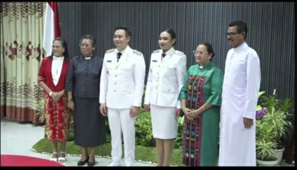“Sampah, Birokrasi, dan Ekonomi: Tiga Misi Besar 100 Hari Pertama dr Christian Widodo & Serena Francis”
