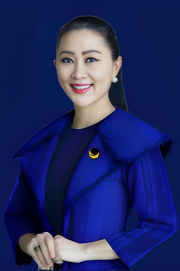 Rumah yang Sepi: Rindu Para Kuli Tinta pada Bunda Julie Laiskodat
