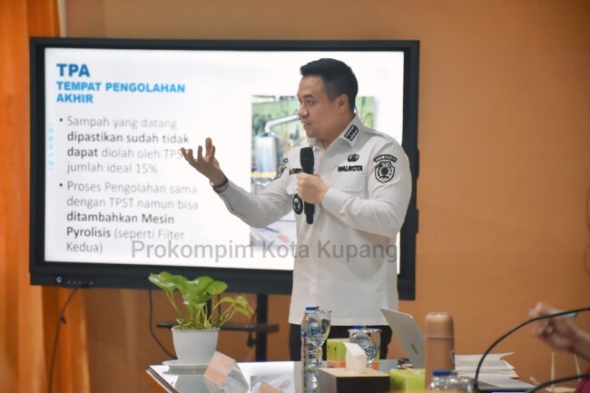Wali Kota Kupang Dorong Inovasi Layanan Kesehatan dan Transformasi Sistem Pengelolaan Sampah Berbasis Teknologi