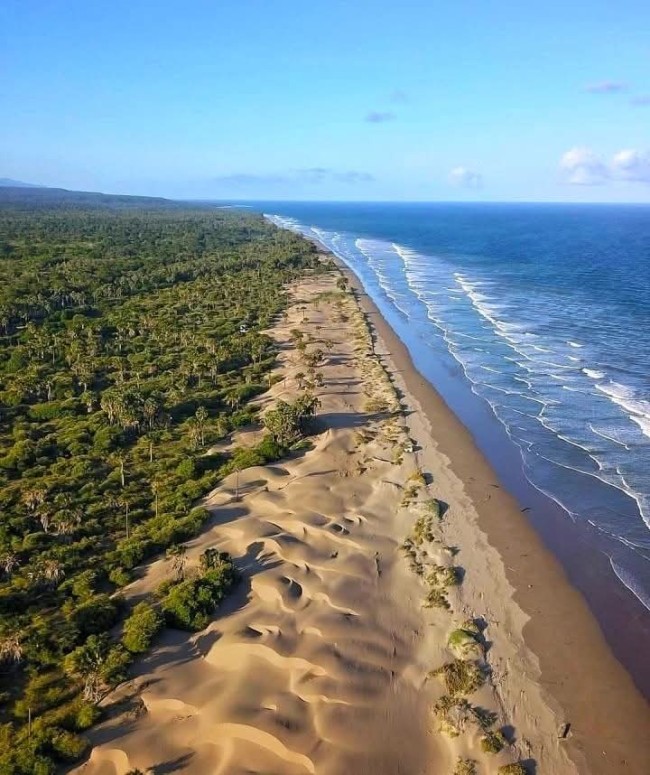 Pantai Oetune: Surga Gurun Pasir Eksotis di Ujung Selatan Timor