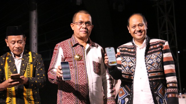 Gubernur NTT Resmikan Kegiatan Lentera Ekonomi Syariah – Menuju Festival Ekonomi Syariah KTI 2025