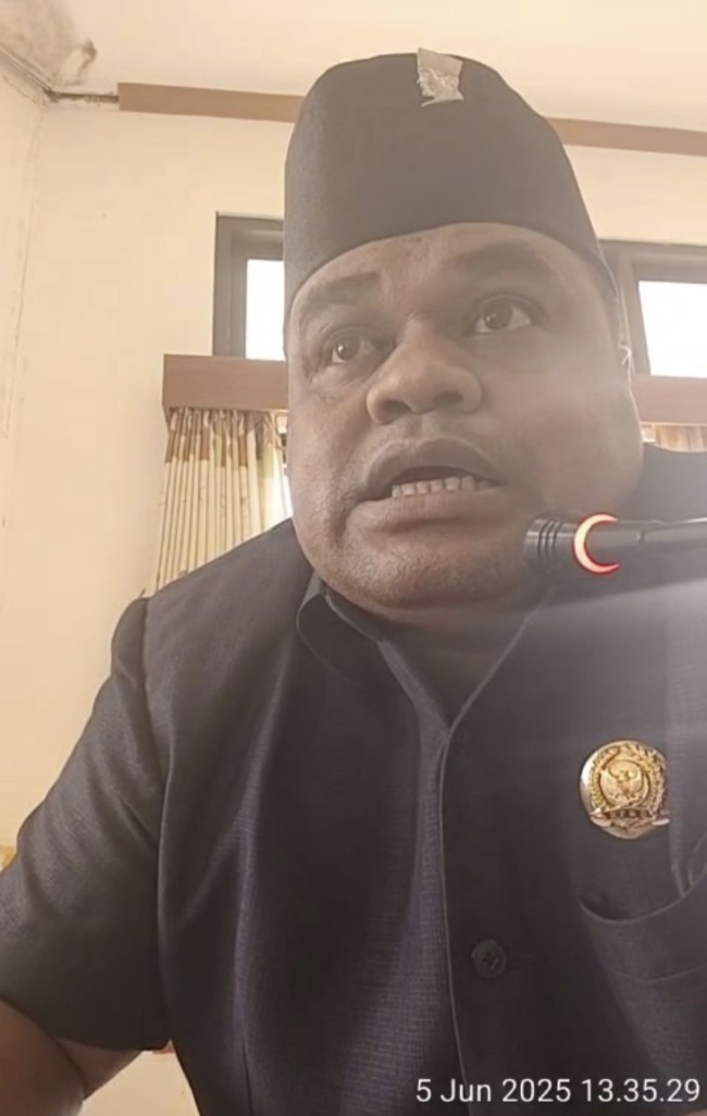Enam Bulan Tanpa Gaji, Pelayan Desa Tersungkur di Bawah Diamnya Negara
