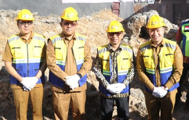Pemerintah Resmi Memulai Pekerjaan Long Segmen Ruas Jalan Yos Sudarso di Kupang