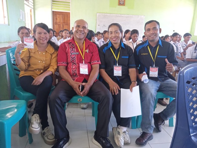 SMAN Miomaffo Tengah Rayakan Bulan Bahasa dengan Semangat Sumpah Pemuda: Literasi, Kreativitas, dan Cinta Bahasa Indonesia