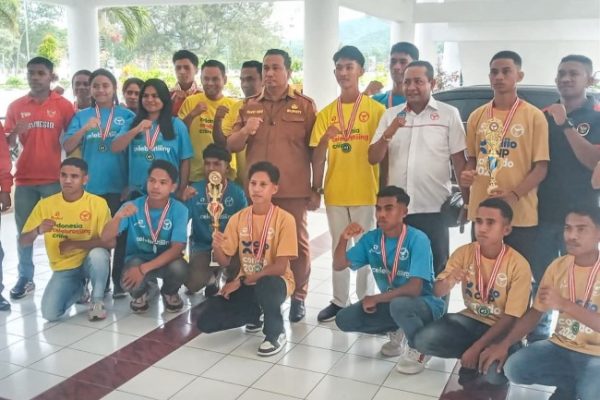 Cricket TTU Menggeliat: Bupati Sambut Emas dari Komodo Cup NTT 2025