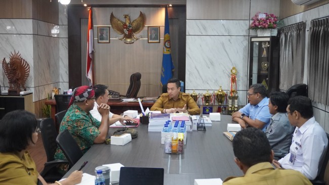 *Kota Kupang Menatap PON 2028: Wali Kota Pastikan Dukungan Penuh untuk PBSI Kota Kupang*