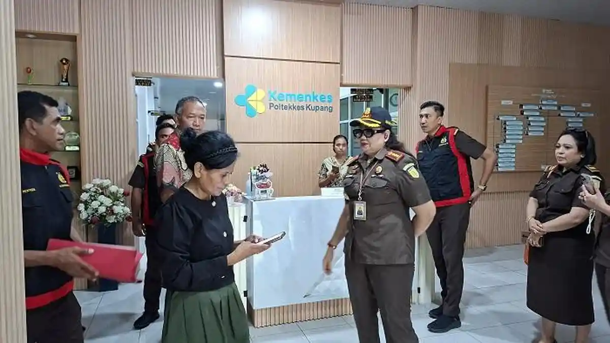 Kejari Kota Kupang Gerebek Kampus Poltekkes Kemenkes Kupang, Diduga Ada Praktik Korupsi