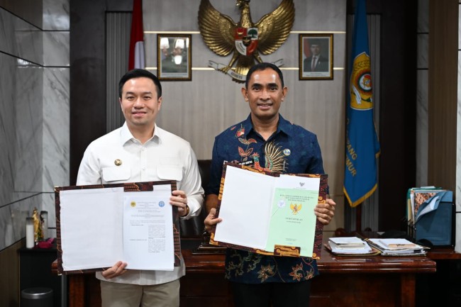 15 Tahun Berproses, Wali Kota Kupang Serahkan Sertifikat Tanah Hibah untuk BNN