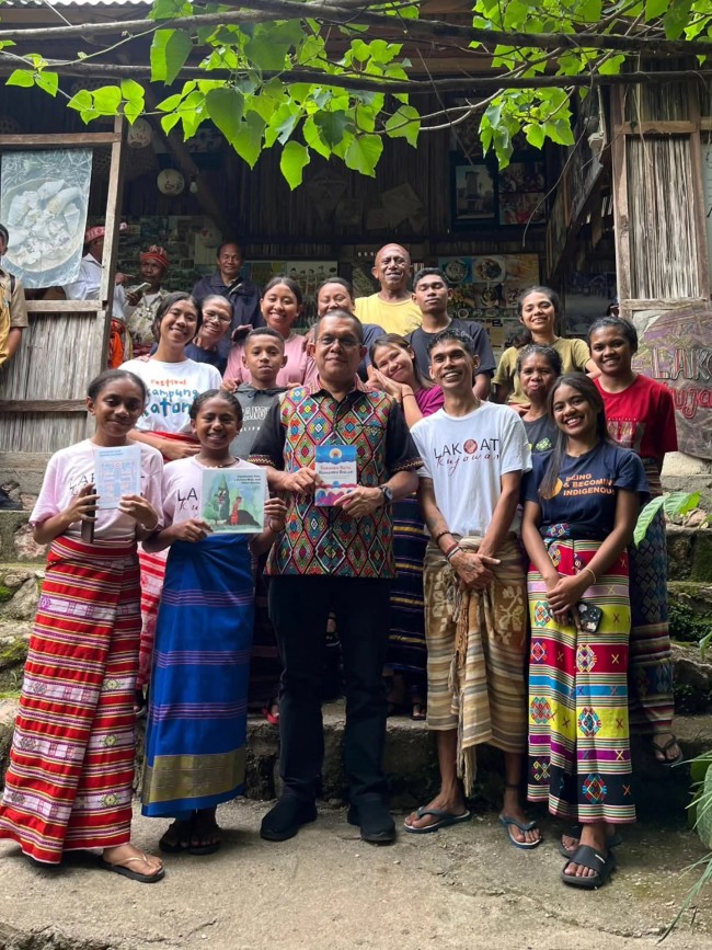 Gubernur NTT Melki Laka Lena Belajar Pembangunan Berbasis Budaya dari Desa Taiftob
