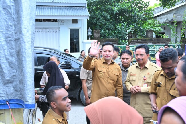 Wali Kota Kupang Buka Pasar Murah Bersubsidi di Kelurahan TDM, Tekankan Pengendalian Inflasi di Kota Kupang