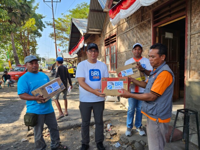 BRI Peduli Salurkan Bantuan Sembako untuk Dukung Penanganan Tanggap Darurat Gempa di Kabupaten Nagekeo