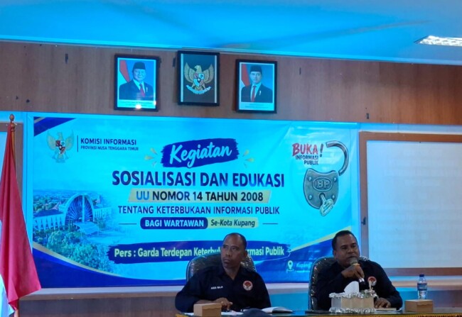 KI NTT Dorong Pers Jadi Garda Pengawal Keterbukaan Informasi Publik